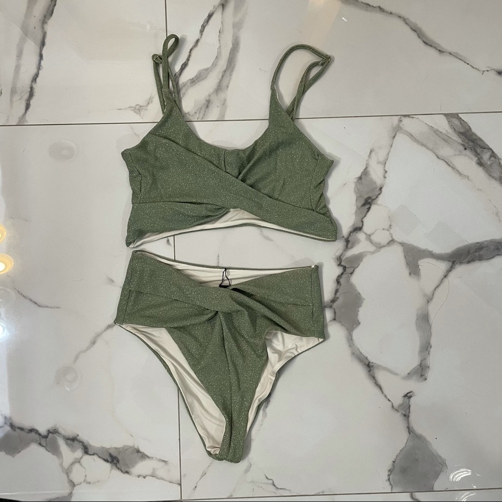 Beach Riot Kenzi Green Bikini Set 🌿